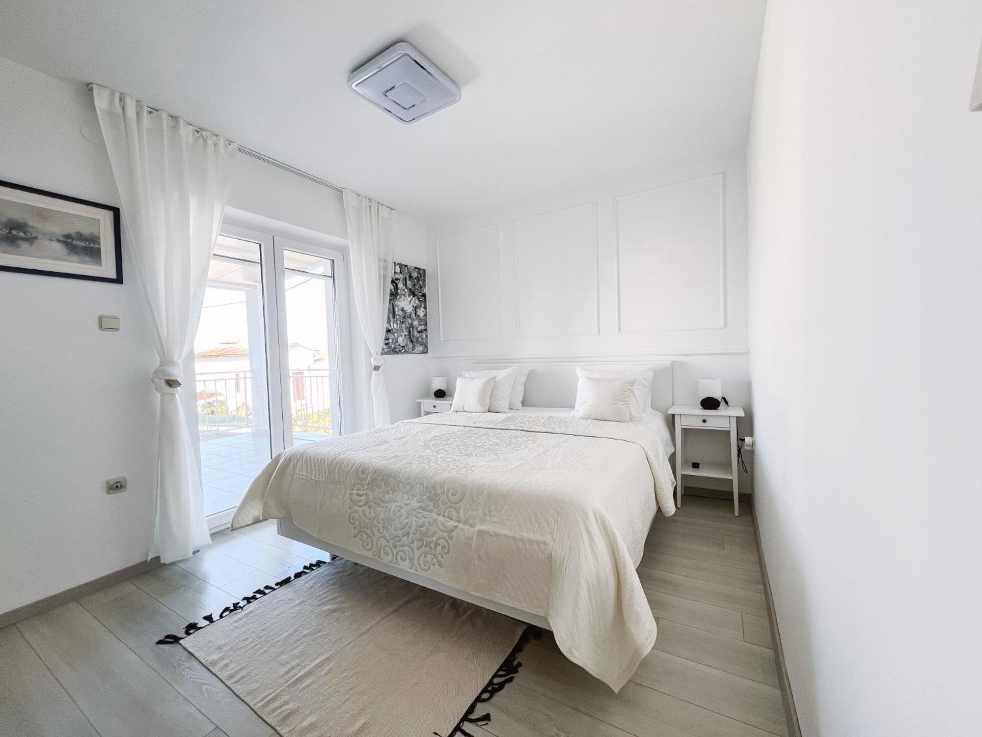 Modern Apartment In The Heart Of 니바이스 외부 사진